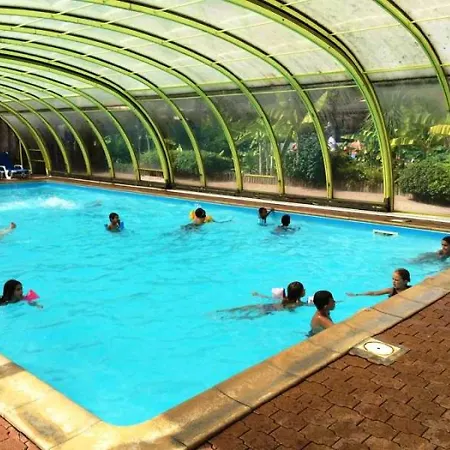 Camping - Piscine - Eechfc Mezos