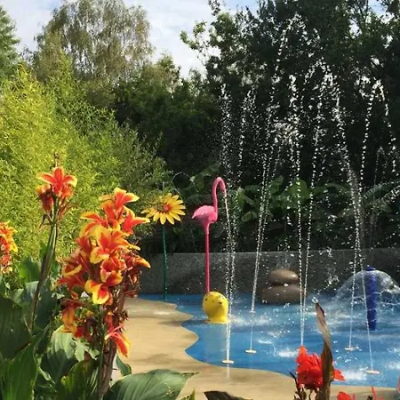 Camping - Piscine - Eechfc Campsite